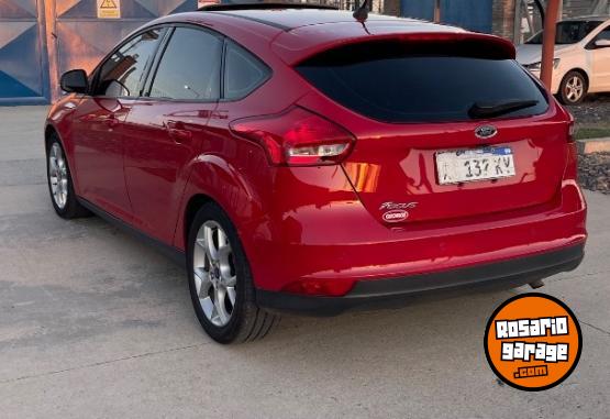 Autos - Ford Focus se plus at 2017 Nafta 130000Km - En Venta