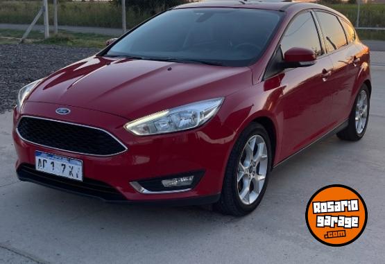Autos - Ford Focus se plus at 2017 Nafta 130000Km - En Venta