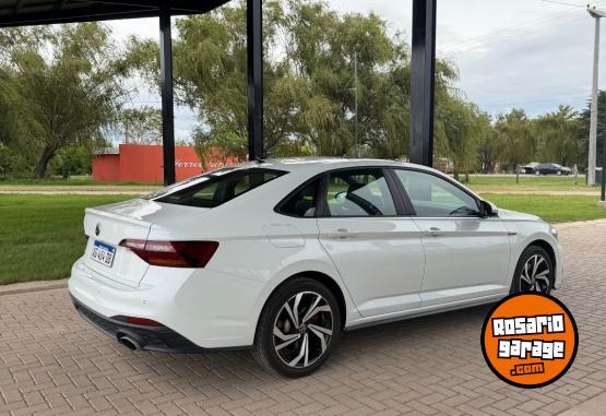 Autos - Volkswagen Vento gli 2024 Nafta 22000Km - En Venta
