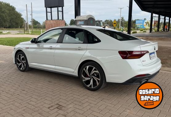 Autos - Volkswagen Vento gli 2024 Nafta 22000Km - En Venta