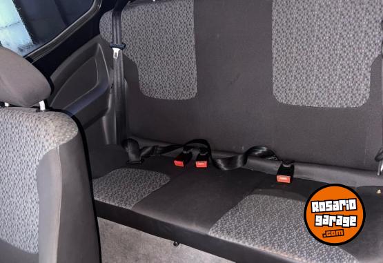 Autos - Ford Ka 2012 GNC 125000Km - En Venta