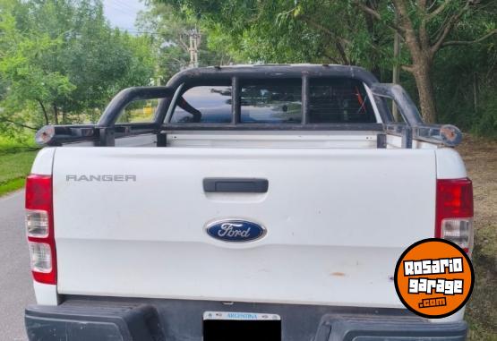 Camionetas - Ford Ranger XL 2.2 2014 Diesel 240000Km - En Venta