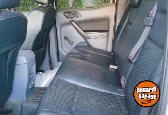 Camionetas - Ford Ranger XL 2.2 2014 Diesel 245000Km - En Venta