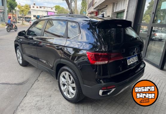 Autos - Volkswagen Taos comfortline 250 tsi 2024 Nafta 35000Km - En Venta