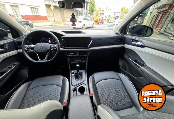 Autos - Volkswagen Taos comfortline 250 tsi 2024 Nafta 35000Km - En Venta