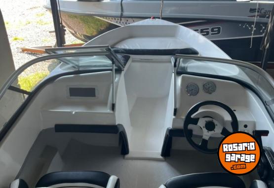 Embarcaciones - Lancha usada deportiva bunker 5100 sport 40 4t Mercury 2021 32 hs nautistore - En Venta