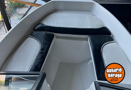Embarcaciones - Lancha usada deportiva bunker 5100 sport 40 4t Mercury 2021 32 hs nautistore - En Venta