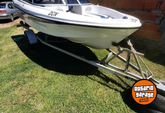 Embarcaciones - Vendo lancha impecable. - En Venta