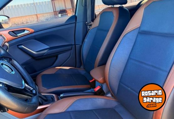 Camionetas - Volkswagen T-Cross Confortline 2021 Nafta 79000Km - En Venta