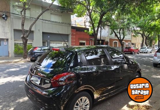 Autos - Peugeot 208 2018 GNC  - En Venta