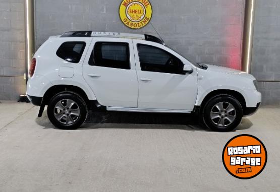 Autos - Renault Duster 2.0 4x4 privilege 2015 GNC 178000Km - En Venta