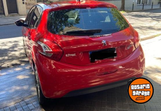 Autos - Peugeot 208 2016 Nafta 125000Km - En Venta