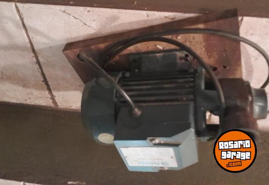 Herramientas - Bomba agua PLUVIUS QB 60 - En Venta