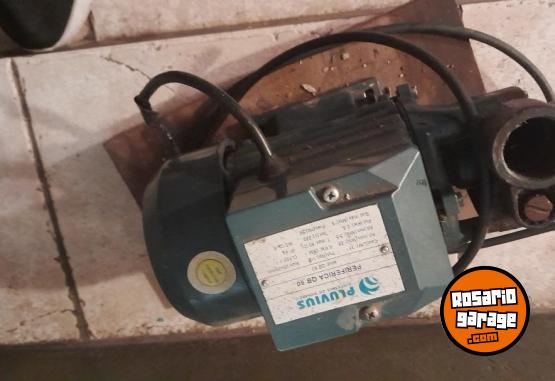 Herramientas - Bomba agua PLUVIUS QB 60 - En Venta