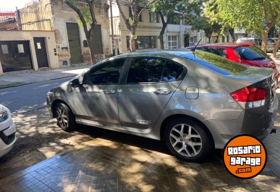 Autos - Honda City 2013 Nafta 105000Km - En Venta