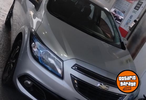 Autos - Chevrolet Onix ltz 2013 GNC 140000Km - En Venta