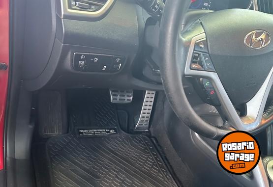 Autos - Hyundai Veloster 2013 Nafta 94000Km - En Venta