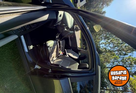 Camionetas - Chevrolet Tracker LTZ PLUS 4x4 2017 Nafta 77000Km - En Venta