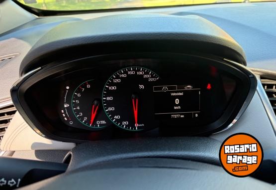 Camionetas - Chevrolet Tracker LTZ PLUS 4x4 2017 Nafta 77000Km - En Venta
