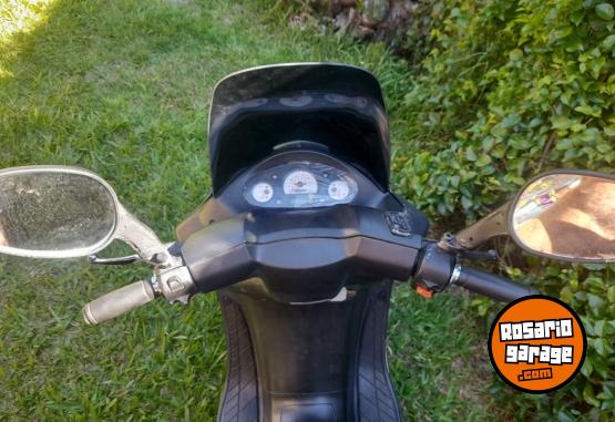 Motos - Guerrero Kryon 2012 Nafta 2000Km - En Venta