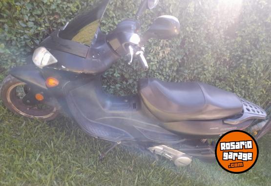 Motos - Guerrero Kryon 2012 Nafta 2000Km - En Venta