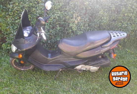 Motos - Guerrero Kryon 2012 Nafta 24000Km - En Venta