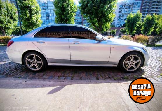 Autos - Mercedes Benz C250 2018 Nafta 83000Km - En Venta