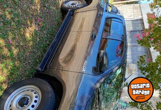 Camionetas - Toyota Hilux 2024 2024 Diesel 18000Km - En Venta