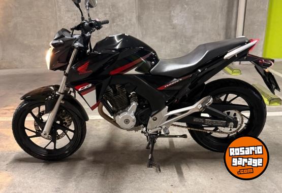 Motos - Honda NEW TWISTER 2018 Nafta 35000Km - En Venta