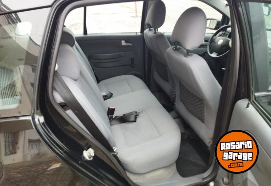 Autos - Volkswagen SURAN 2009 Nafta 140000Km - En Venta