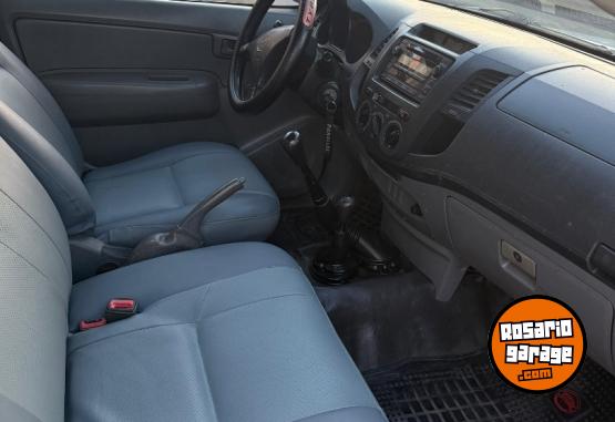 Camionetas - Toyota Hilux 2006 Nafta 310000Km - En Venta