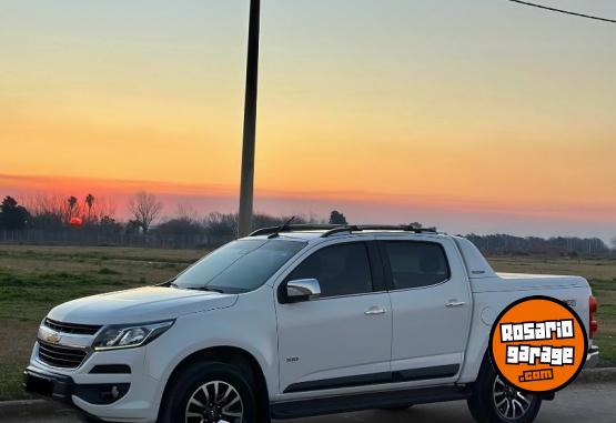 Camionetas - Chevrolet s10 high country 4x4 2018 Diesel 30000Km - En Venta