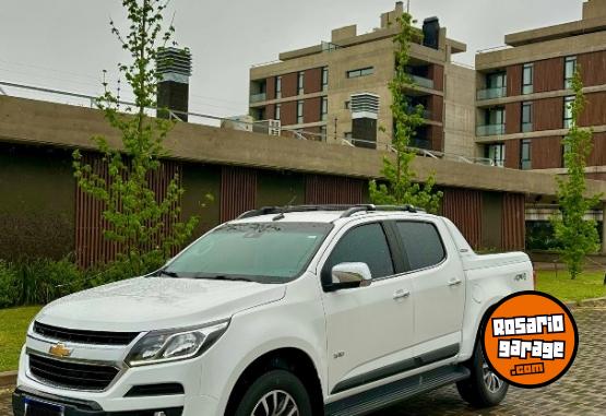 Camionetas - Chevrolet s10 high country 4x4 2018 Diesel 30000Km - En Venta