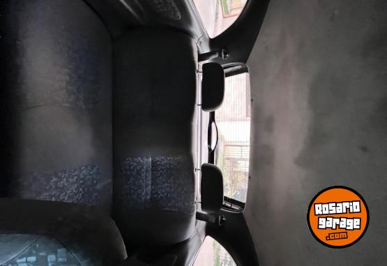 Autos - Suzuki Fun 2006 Nafta 250000Km - En Venta