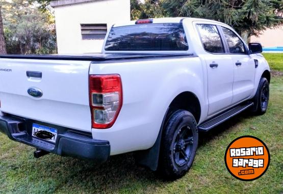 Camionetas - Ford Ranger XL 2.2 2016 Diesel 151000Km - En Venta