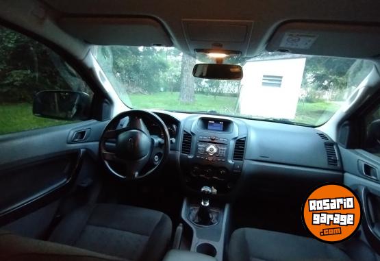 Camionetas - Ford Ranger XL 2.2 2016 Diesel 151000Km - En Venta