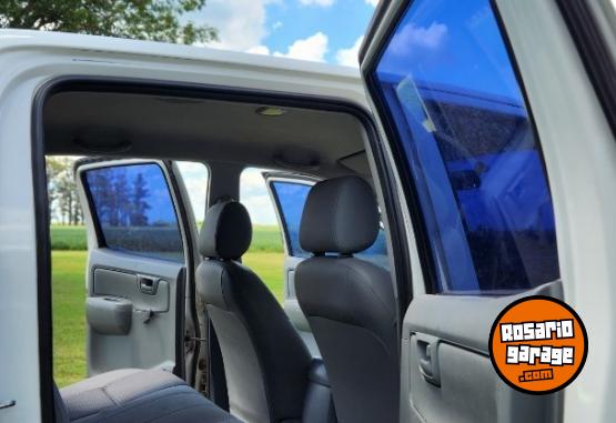 Camionetas - Toyota Hilux 2006 Diesel 330000Km - En Venta