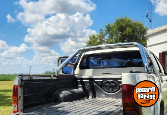 Camionetas - Toyota Hilux 2006 Diesel 330000Km - En Venta