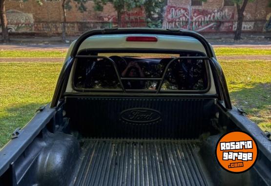 Camionetas - Ford RANGER  / S10 / HILUX SW4 2003 Diesel 223000Km - En Venta