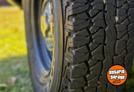 Camionetas - Ford RANGER  / S10 / HILUX SW4 2003 Diesel 223000Km - En Venta