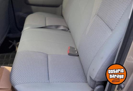 Camionetas - Toyota Hilux sr motor 3.0 2006 Diesel 245000Km - En Venta