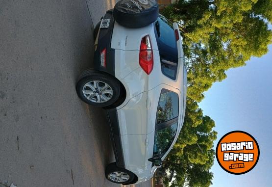 Camionetas - Ford Ecosport titanium 2.0 2015 Nafta 124000Km - En Venta