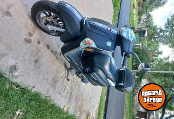 Motos - Kymco Like 125 2024 Nafta 4000Km - En Venta