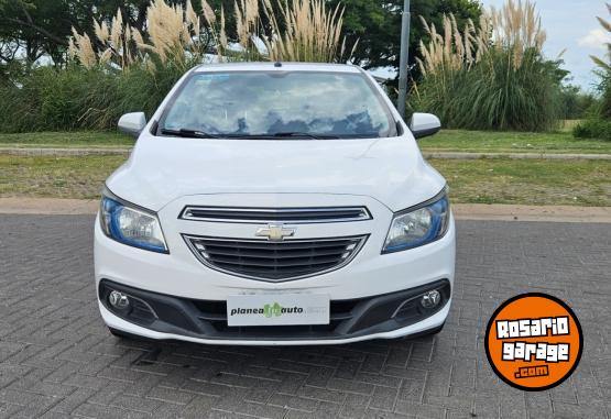 Autos - Chevrolet ONIX LTZ  Corsa  Punto 2014 Nafta 155000Km - En Venta