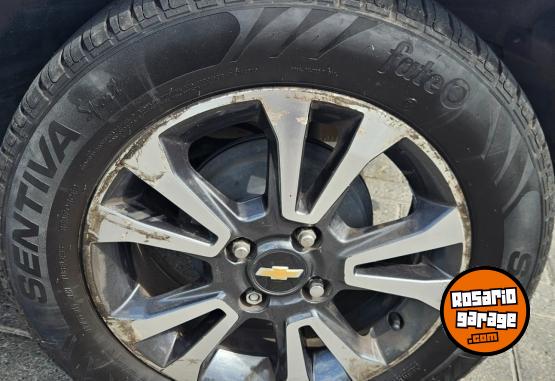 Autos - Chevrolet ONIX LTZ  Corsa  Punto 2014 Nafta 155000Km - En Venta