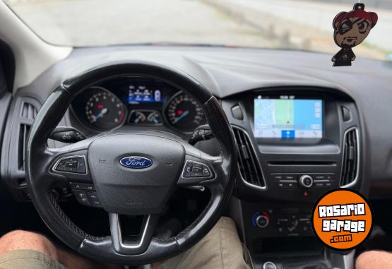 Autos - Ford Focus Se 2017 Nafta 110000Km - En Venta