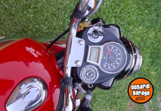 Motos - Royal Enfield 350 classic 2024 Nafta 10000Km - En Venta