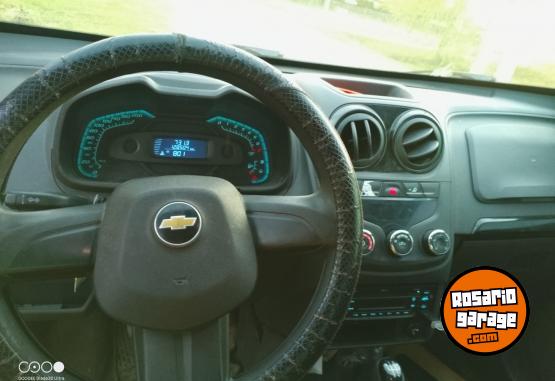 Camionetas - Chevrolet Montana 2012 GNC 128000Km - En Venta