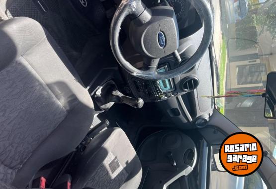 Autos - Ford Ka viral 1.0 2009 Nafta 118000Km - En Venta