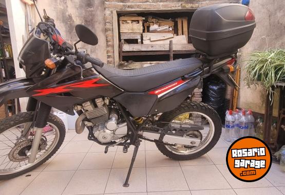 Motos - Honda Tornado 250 2018 Nafta 11000Km - En Venta